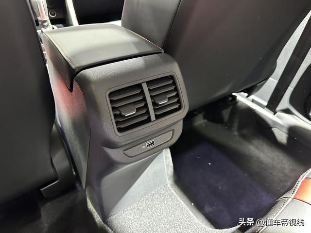 大眾捷達(dá)2023款報(bào)價(jià)（新車售8.69萬(wàn)-11.79萬(wàn)元）(10)
